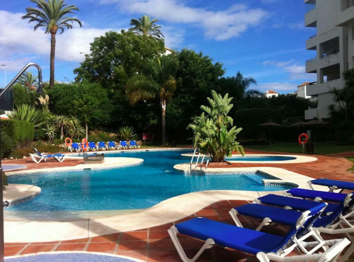 Puerto Banus With Private Garden Apartment Marbella Exterior foto