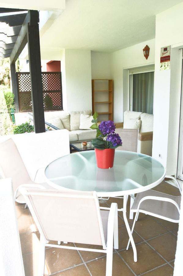 Puerto Banus With Private Garden Apartment Marbella Exterior foto